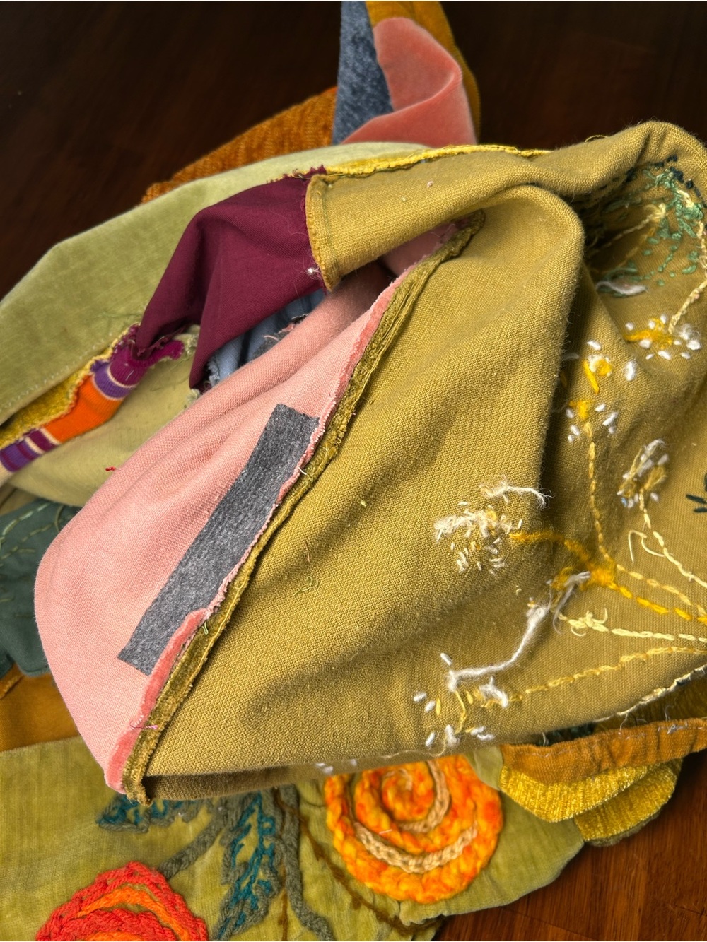 Vintage patchwork velvet quilt skirt sm/med - Picture 11 of 11